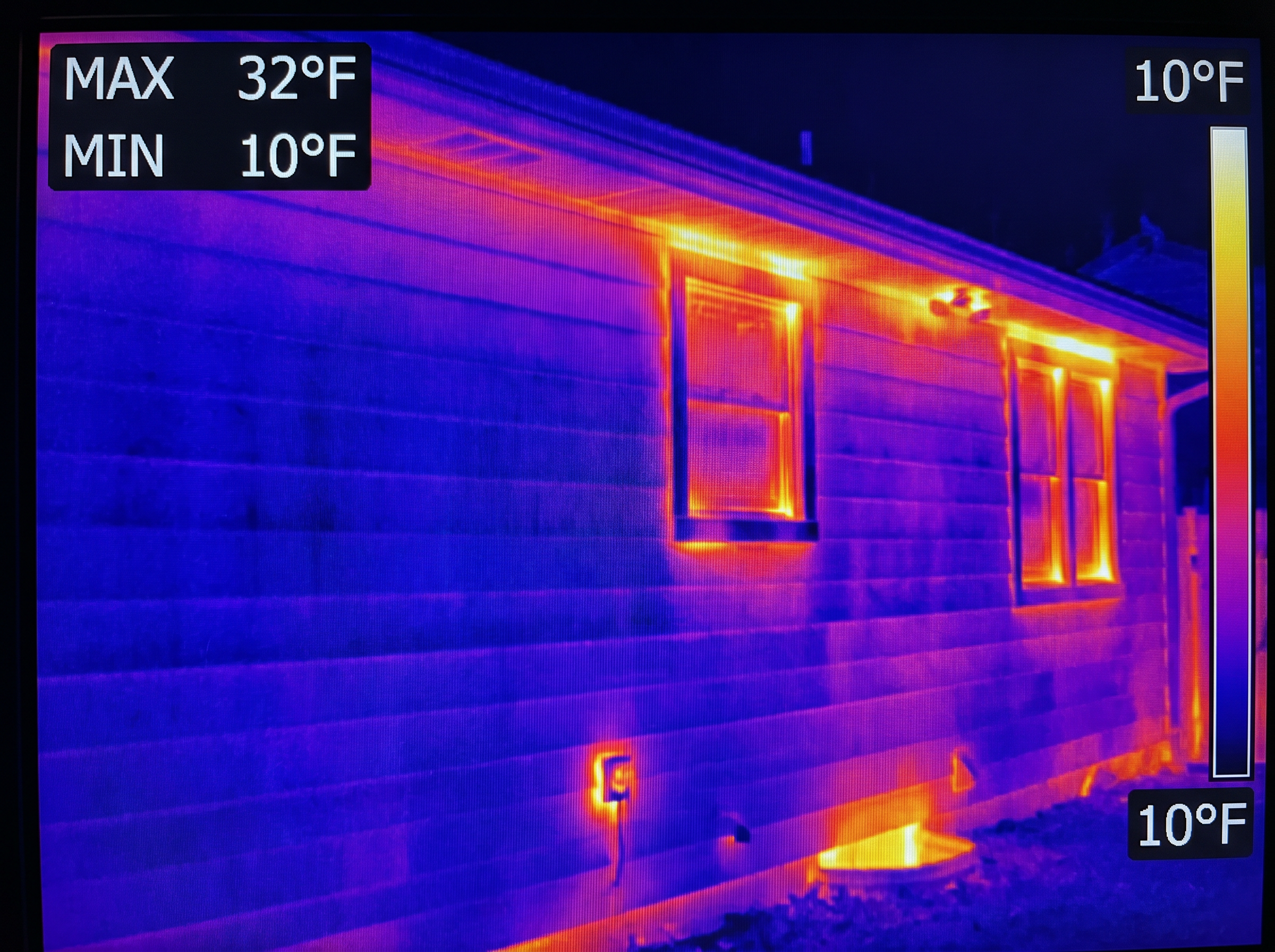 Thermal infrared image of a home